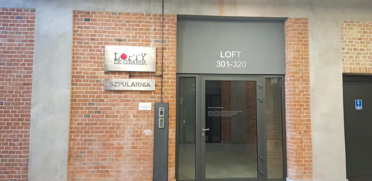 Loft Hiellego Apartment Zyrardow Bagian luar foto